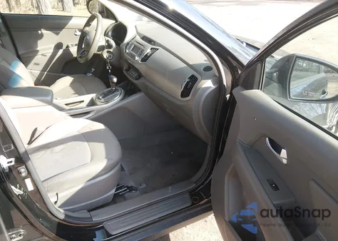 2014 Kia Sportage Lx z USA, uszkodzony, nr VIN KNDPB3AC1E7557078